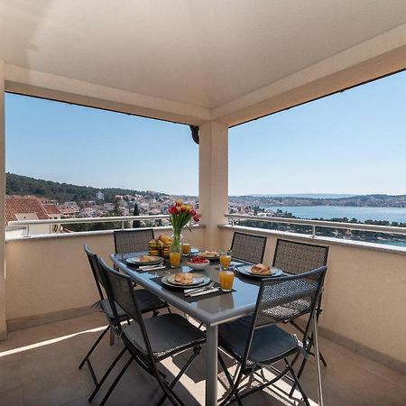Apartment No. 8 Трогир Екстериор снимка