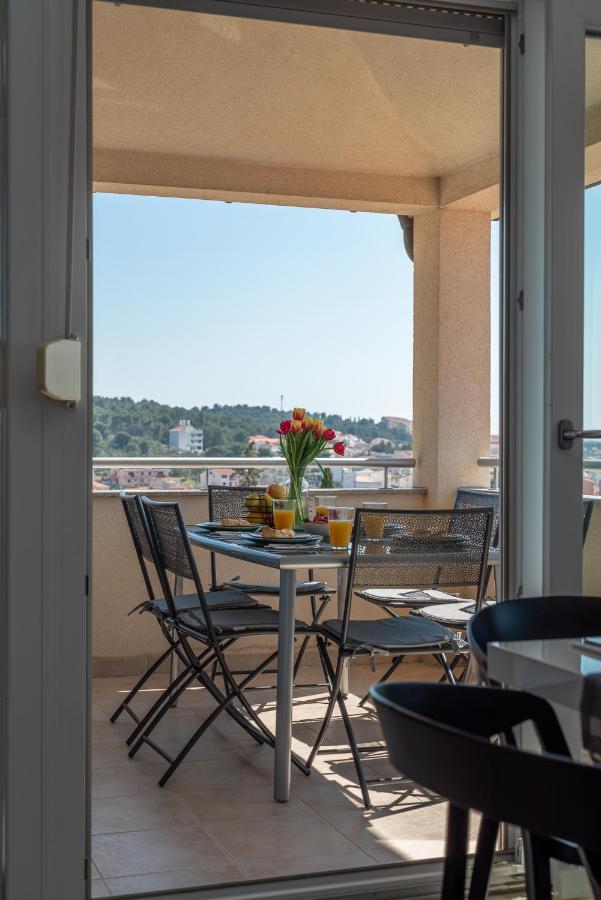 Apartment No. 8 Трогир Екстериор снимка