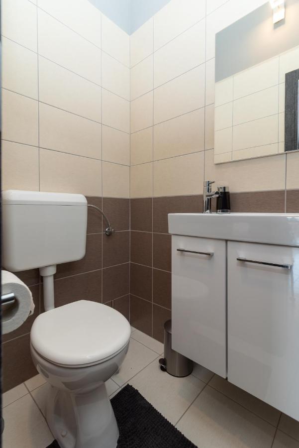 Apartment No. 8 Трогир Екстериор снимка