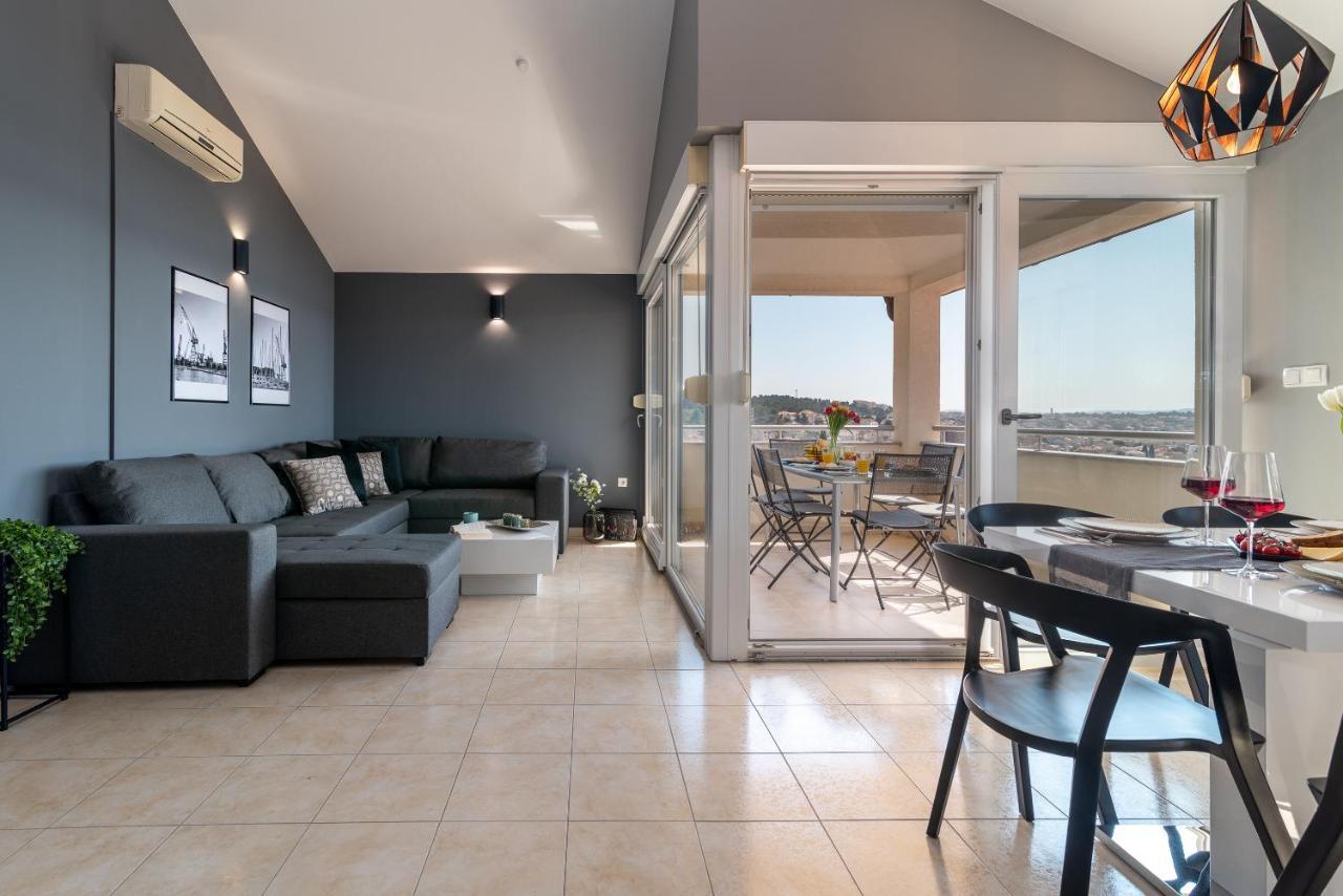 Apartment No. 8 Трогир Екстериор снимка