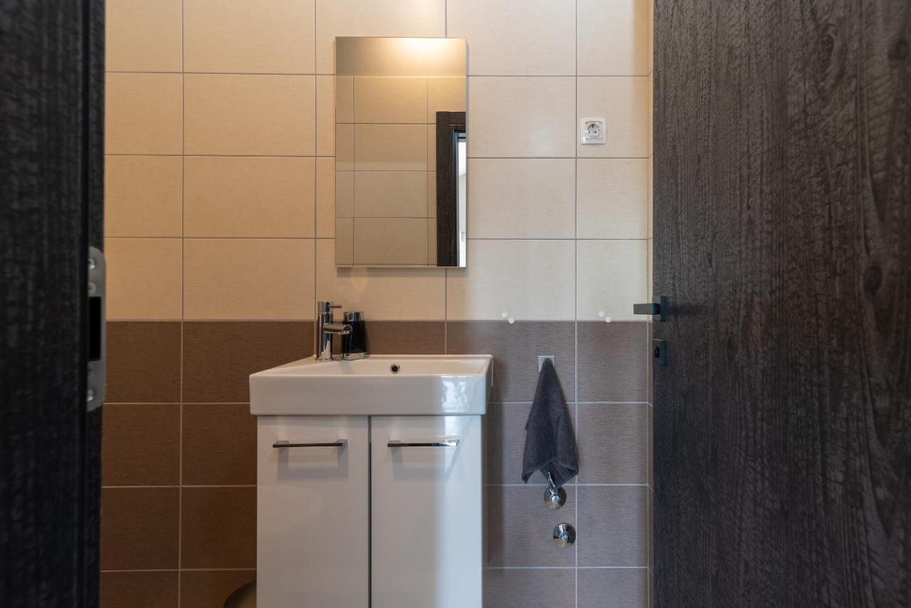 Apartment No. 8 Трогир Екстериор снимка