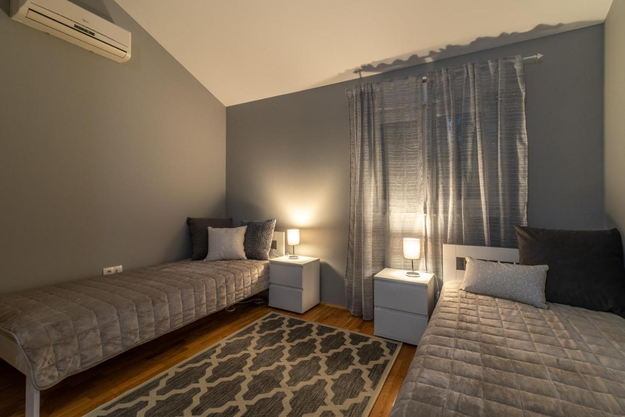 Apartment No. 8 Трогир Екстериор снимка