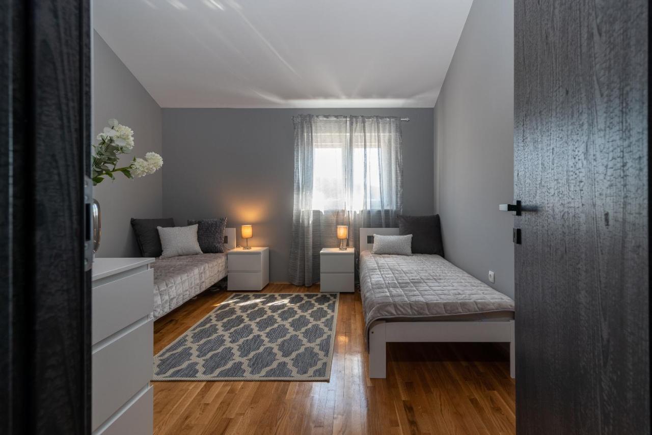 Apartment No. 8 Трогир Екстериор снимка